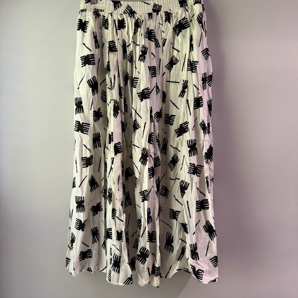 Chaus Midi Skirt Womens Large White Black Excellent Vintage Abstract Pockets